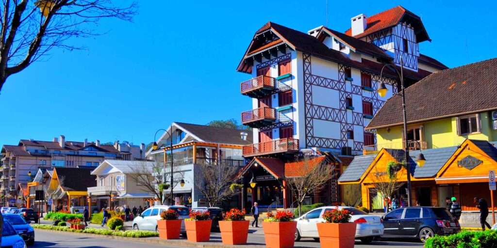 Céu azul e frio são típicos de Gramado em setembro